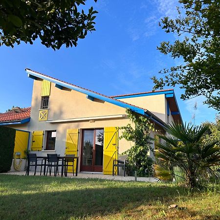 Jolie Maison De Vacances Avec Terrasse Et Jardin Saint-Julien-en-Born Exteriér fotografie