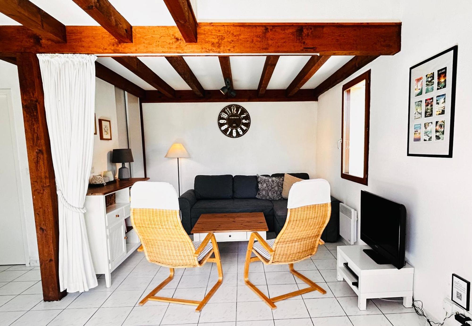 Jolie Maison De Vacances Avec Terrasse Et Jardin Saint-Julien-en-Born Exteriér fotografie